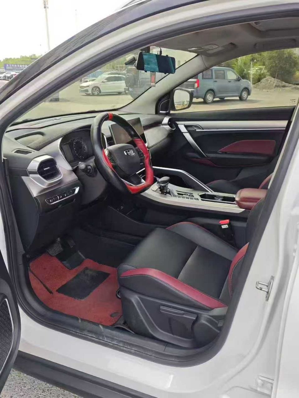 Geely Coolray
